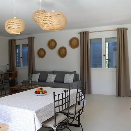 וילה La Des Moulins קאלביסון