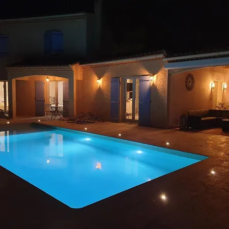 La Des Moulins Villa *